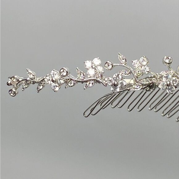 Homa Bridal Crystal Embellished Silver Bridal Tiara Headpiece Hair Jewelry